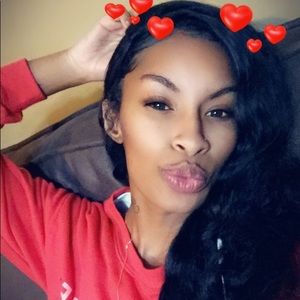 Meet your Posher, Jasmin